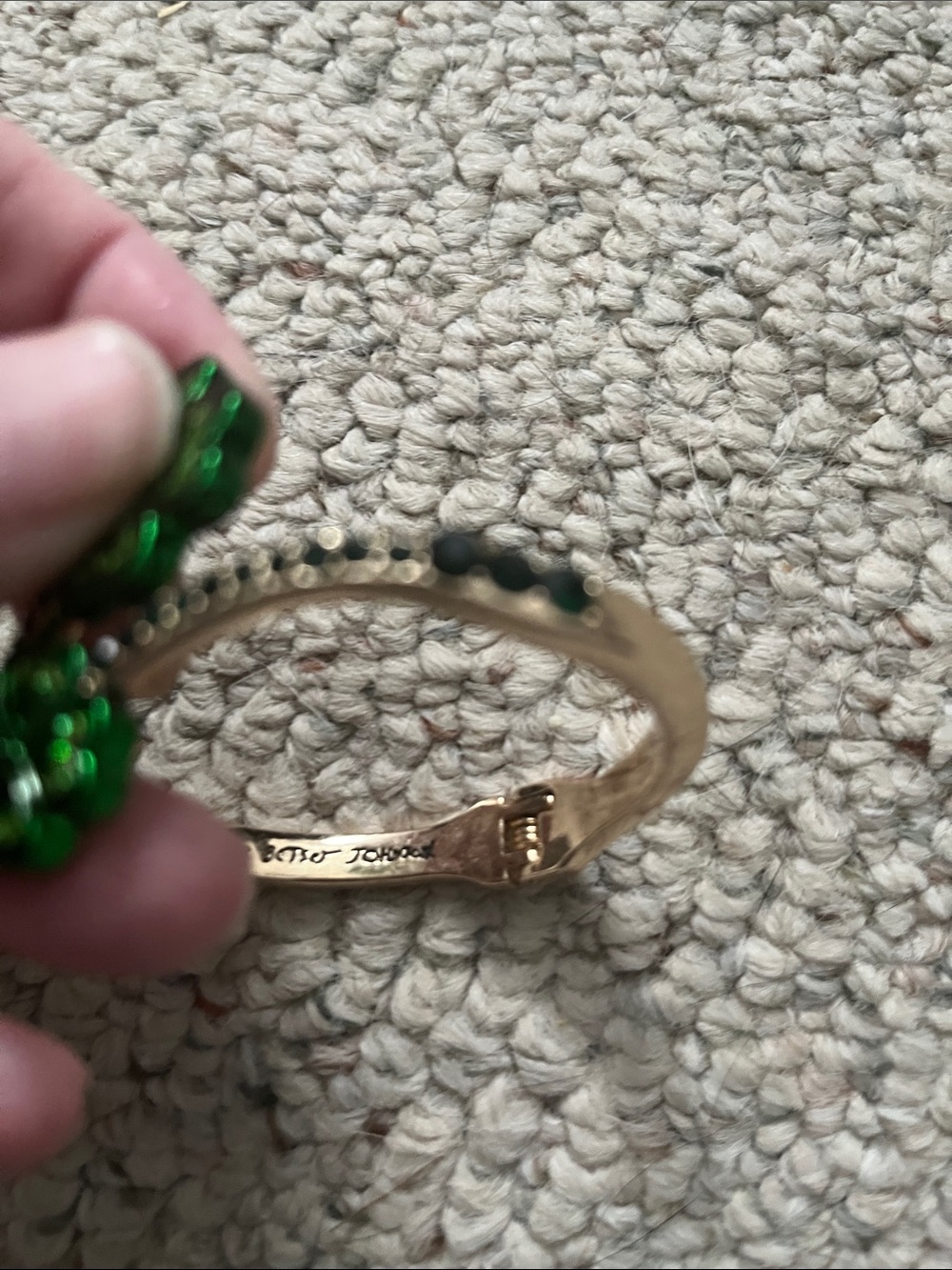 Betsey Johnson Gold Tone Bracelet with Green Clover Accents - Picture 2 of 3